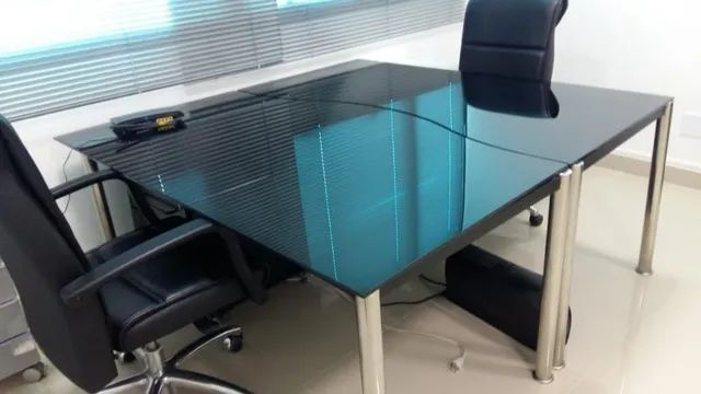 Conjunto de duas mesas