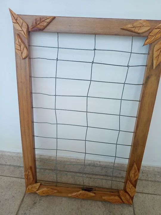 Vendo painel de madeira pra plantas