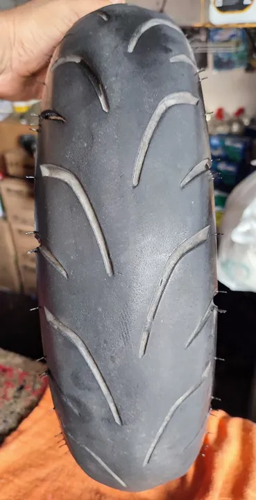 Pneu 110/70-13