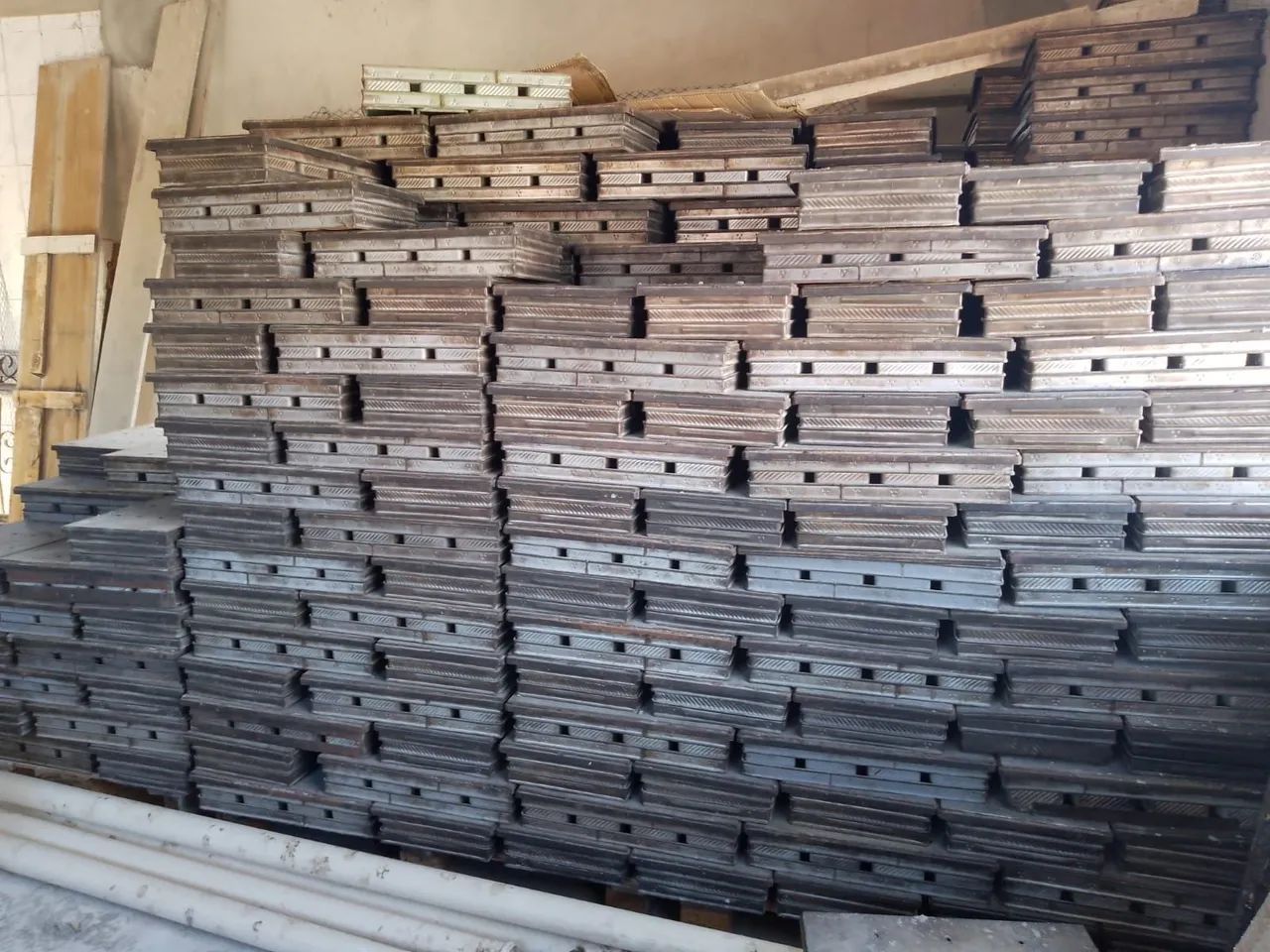 FORMA DE PAO DE FORMA ASSADEIRA 