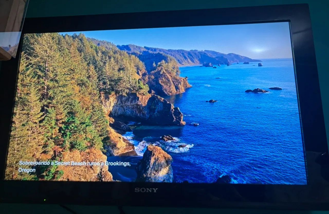 Apple TV 32Gb 2Mb RAM 