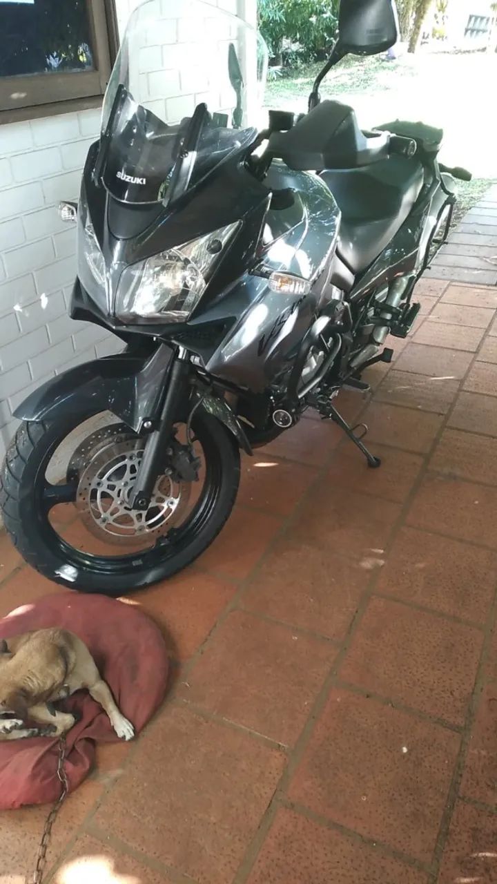 Vendo SUZUKI VSTROM DL 1000