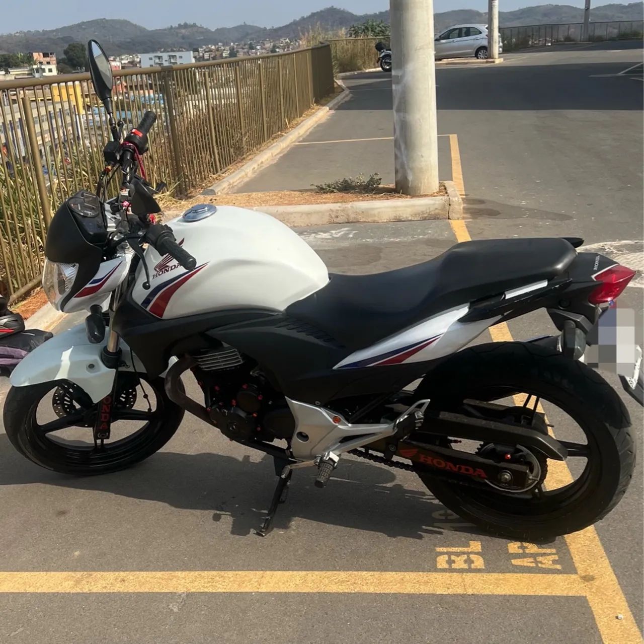 CB 300 - Foto 5