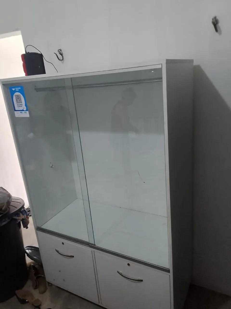 Vitrine semi nova