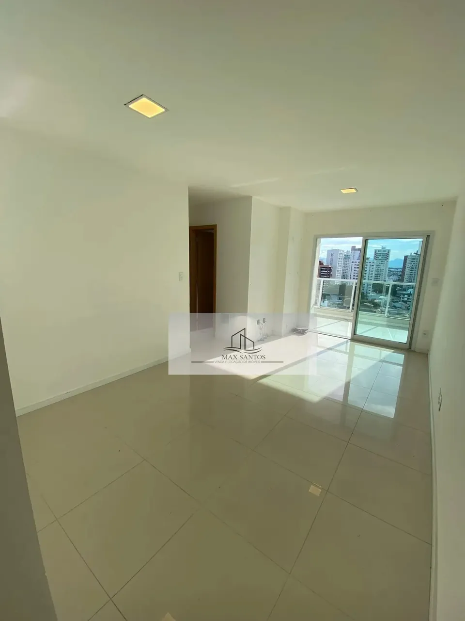 Excelente apartamento com 2 quartos sendo 1 suíte na Pelinca - Área de lazer completa