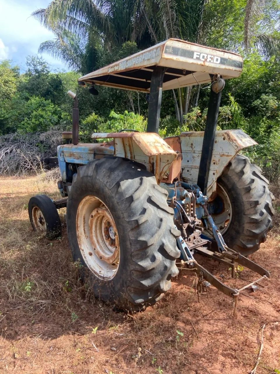 Trator Ford 6600 - Foto 2