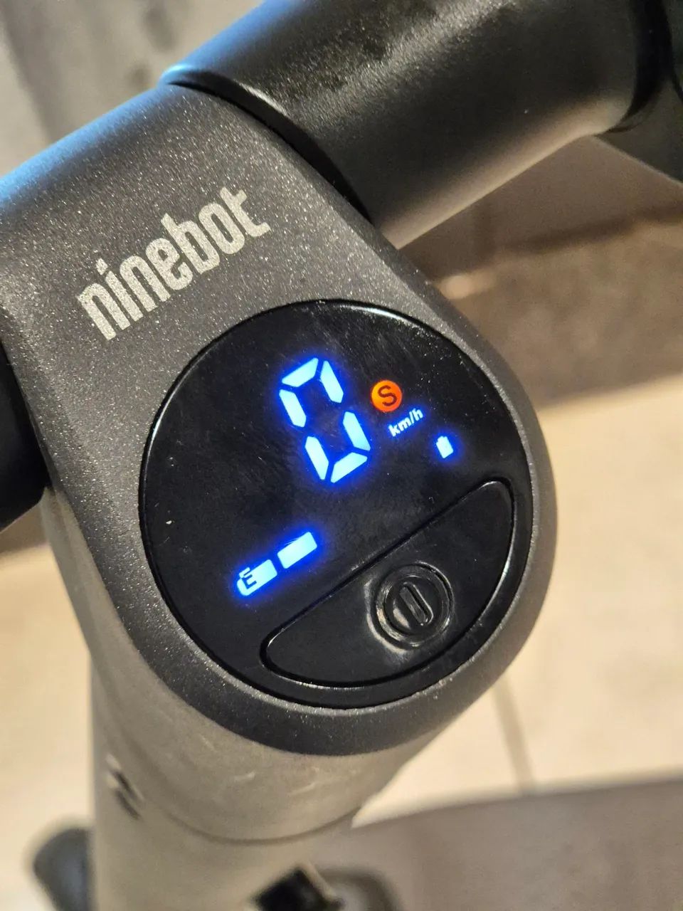Segway ES2 Electric Scooter 300W