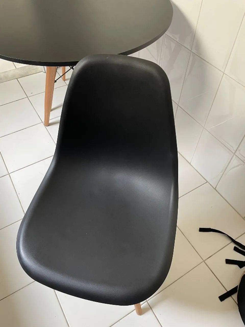 Mesa de jantar + 2 cadeiras64297637124225121