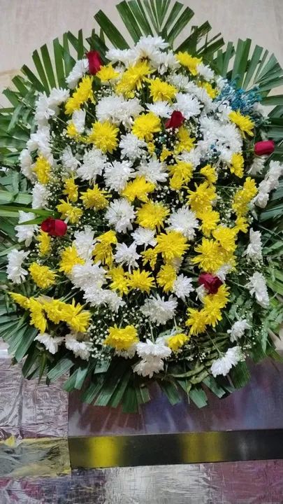 Coroa de flores naturais  - Foto 5