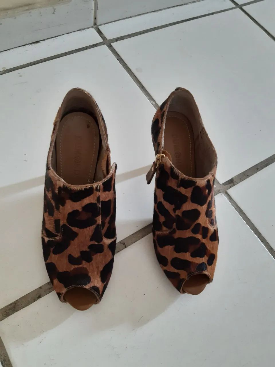 Sandália tipo bota alta print Dumond