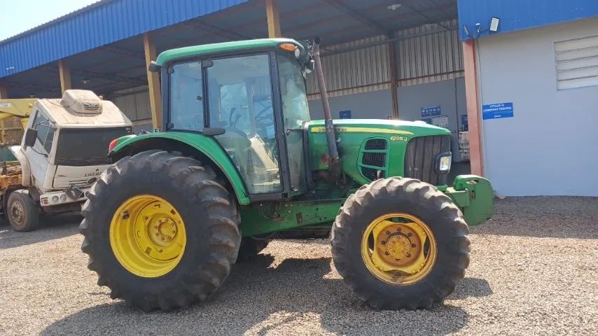 TRATOR CABINADO  JOHN DEERE 6125J 125CV - Foto 4