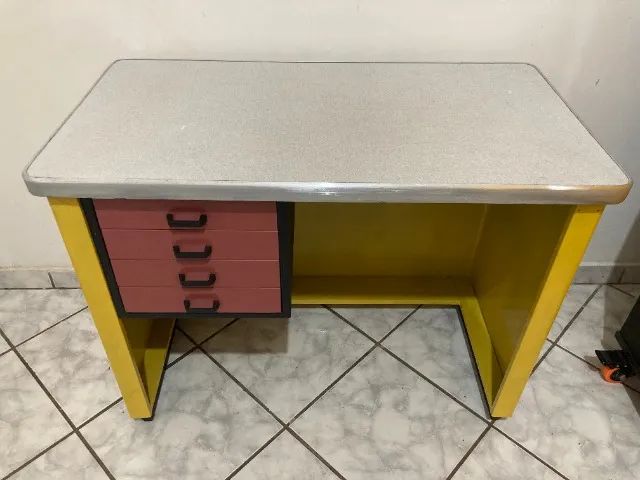 Mesa infantil em metal - Foto 2
