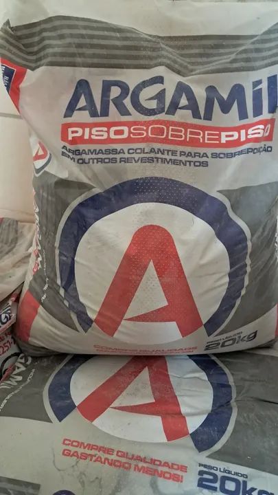 Argamassa Piso Sobre Piso Cinza 20kg Argamil (10 sacos)