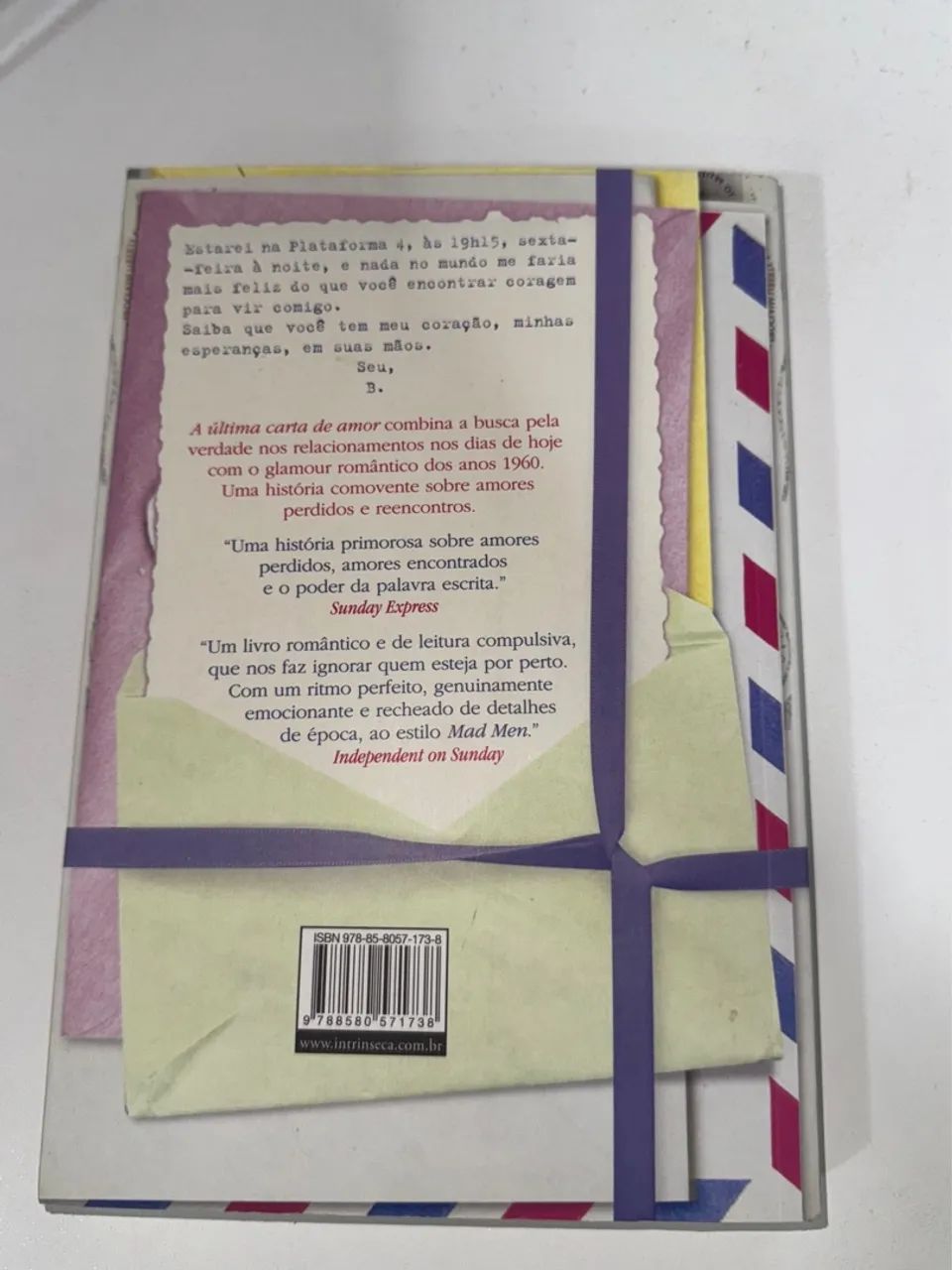 Livro a última carta de amor  - Foto 2