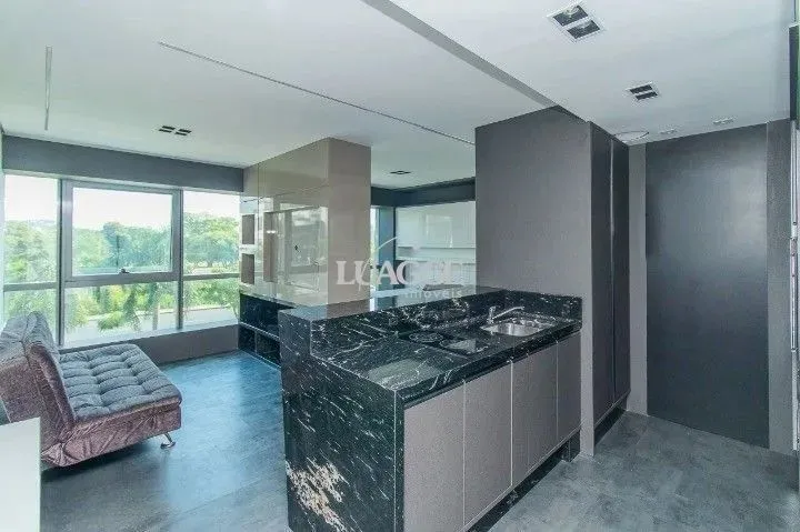 LOFT MOBILIADO PARA LOCAÇÃO NO BAIRRO PRAIA DE BELAS - 41M² DE ÁREA PRIVATIVA - 01 VAGA DE