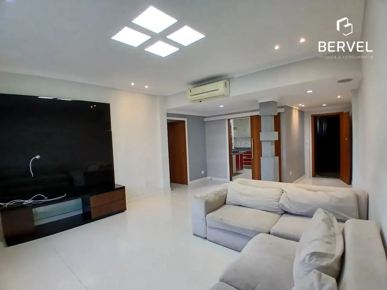 Apartamento com 3 dormitórios para alugar, 126 m² - Laranjeiras - Rio de Janeiro/RJ