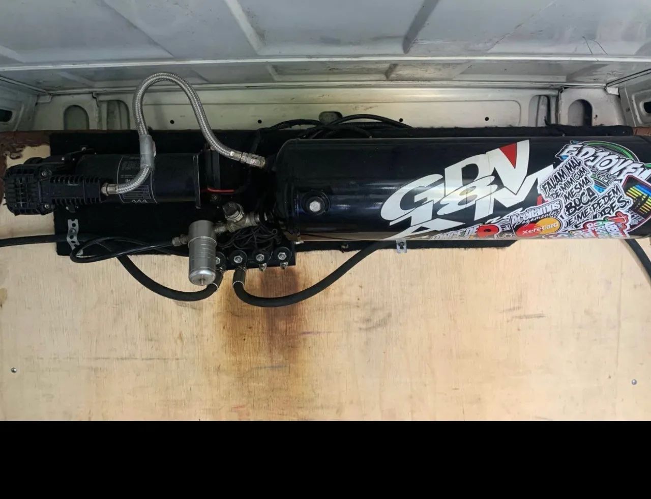 Compressor de Ar para Suspensão a Ar