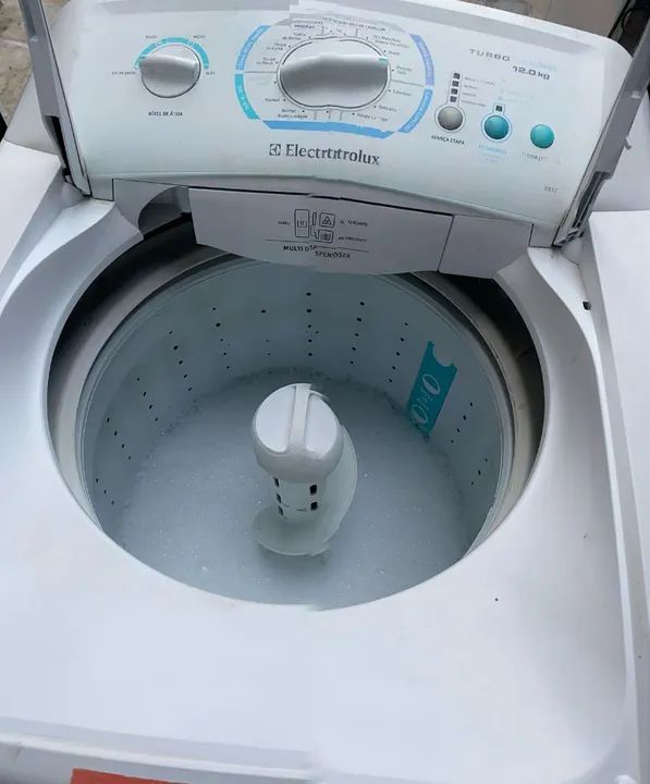 Vendo máquina de lavar roupa electrolux de 12kg 