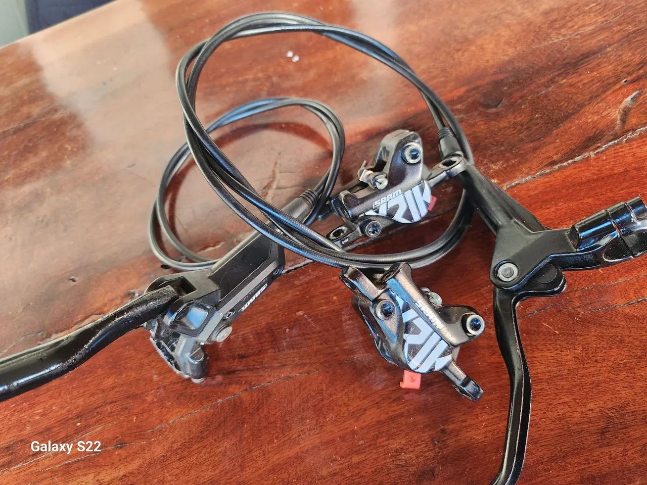 Freio a disco SRAM Guide R hidraulico
