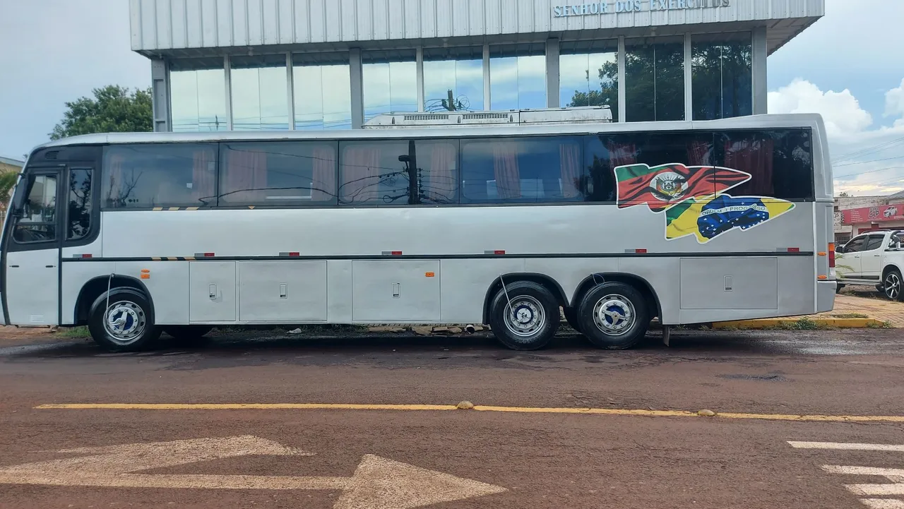Vendo Ônibus abaixo da fipe