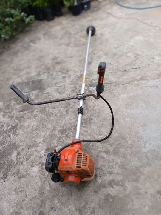 Máquina de cortar mato - Foto 2