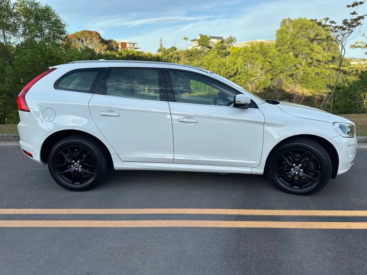 Diesel - Volvo XC 60 D5 Momentum AWD 16/17