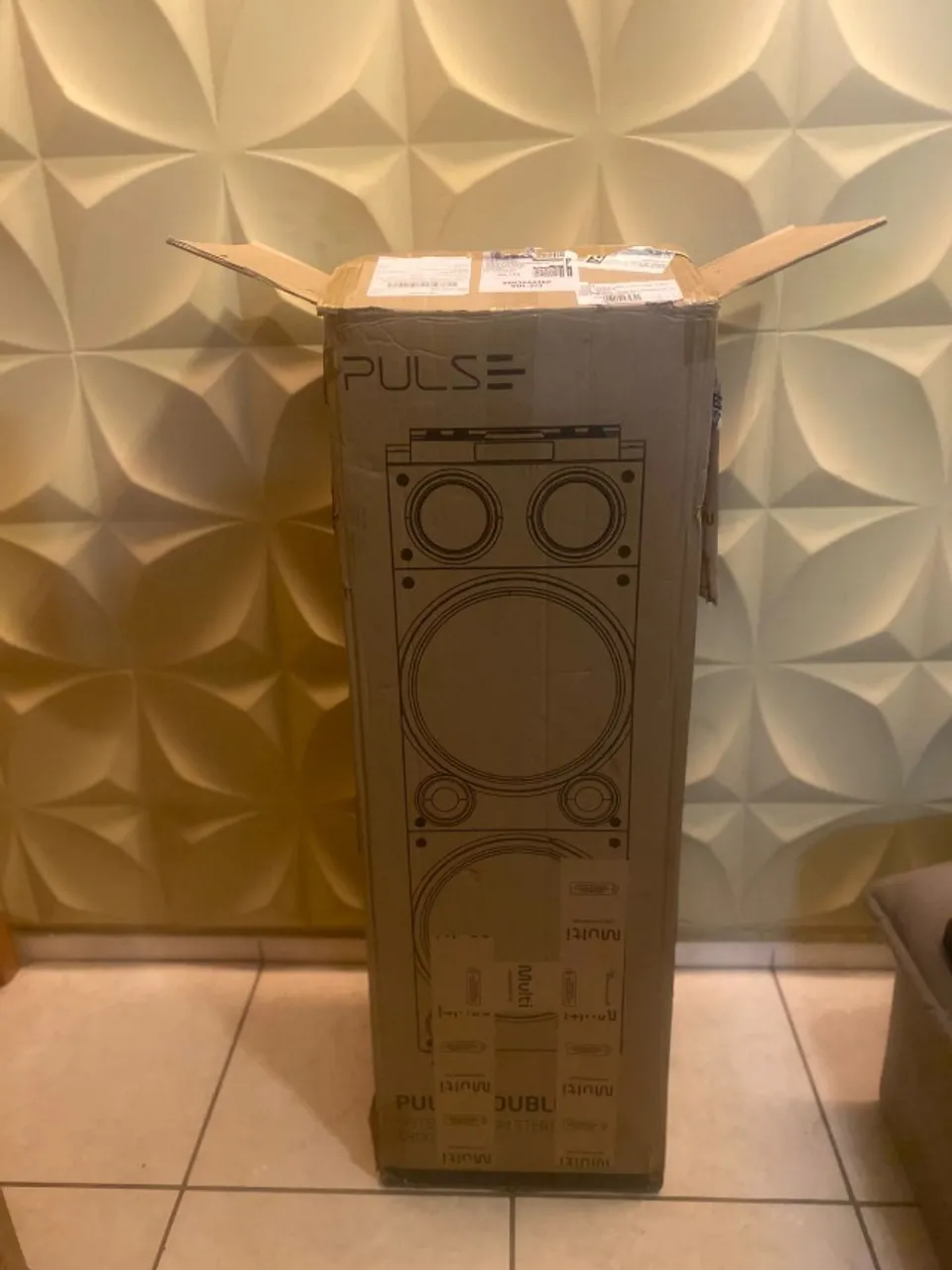 Caixa Torre Double Woofer 10 Polegadas, 1800w Rms Led Pulse - Cor Preto