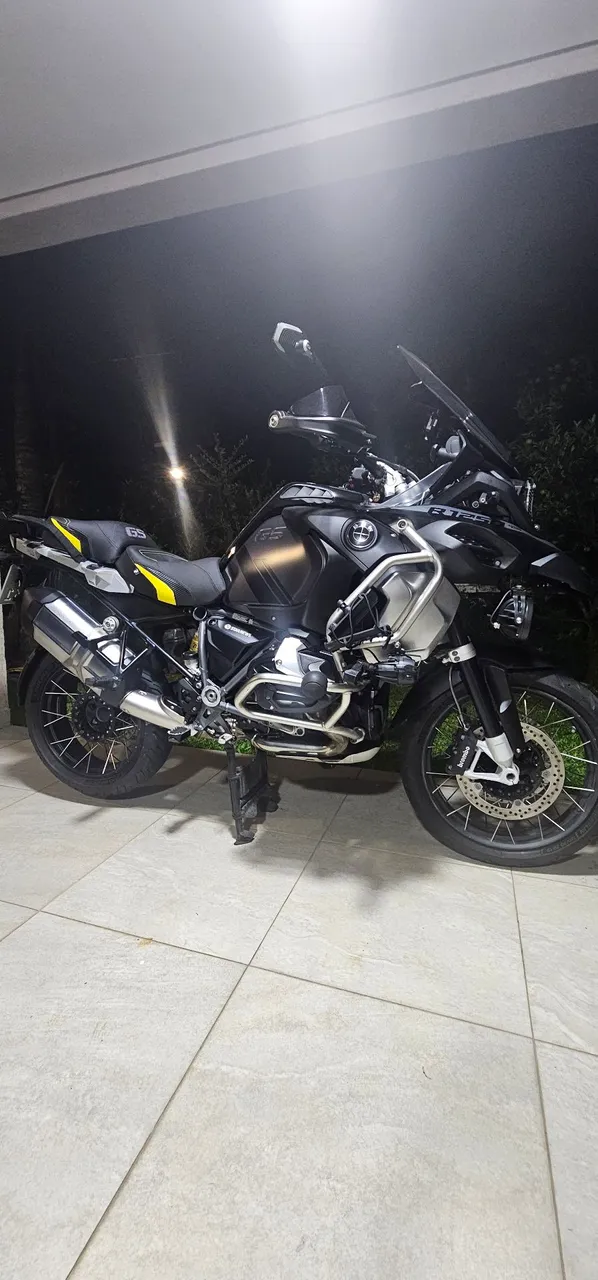 BMW GS 1250 TRIPLE BLACK OPTION PACK 719