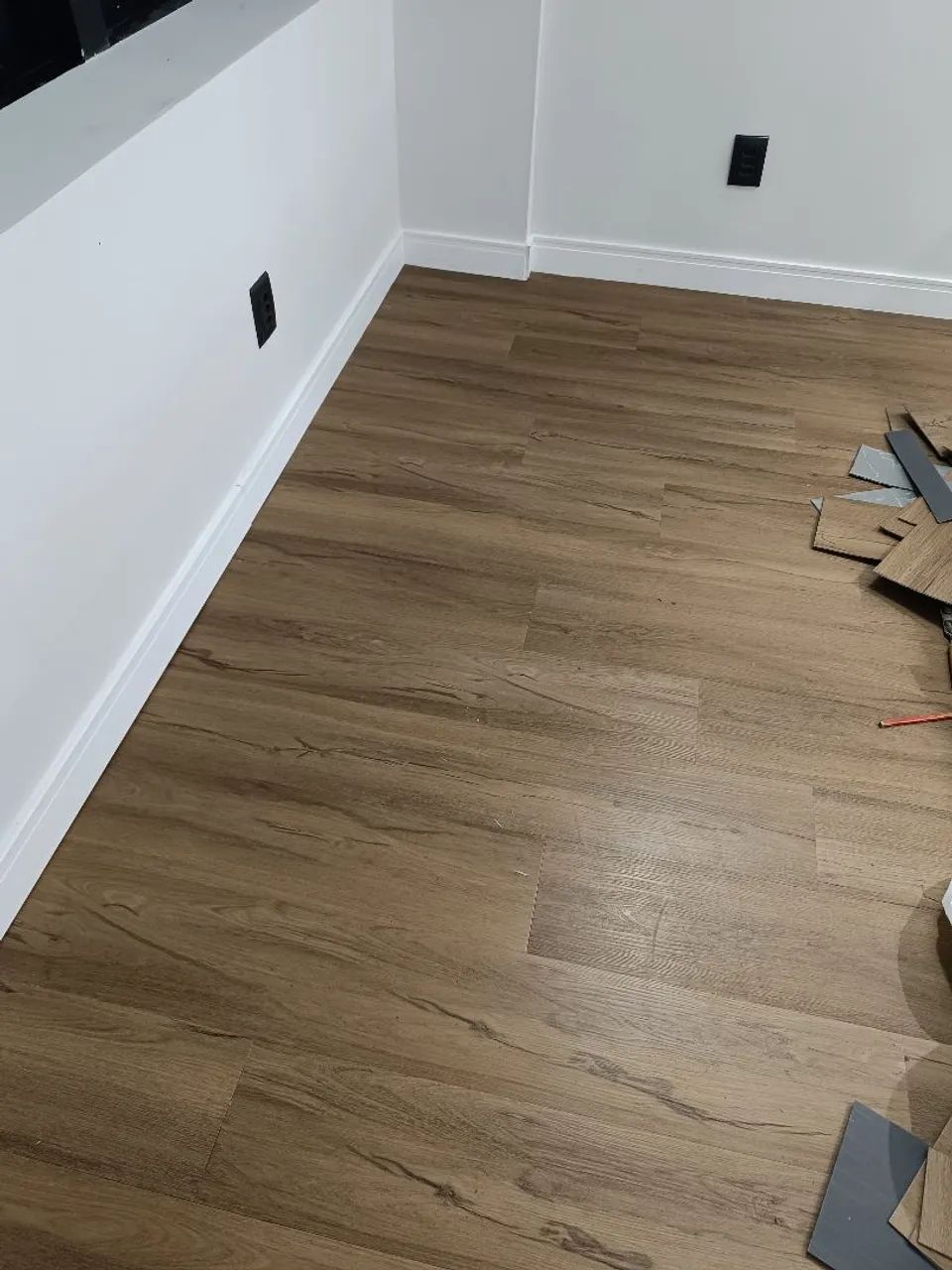 Piso Lâminado e Vinílico  - Foto 4