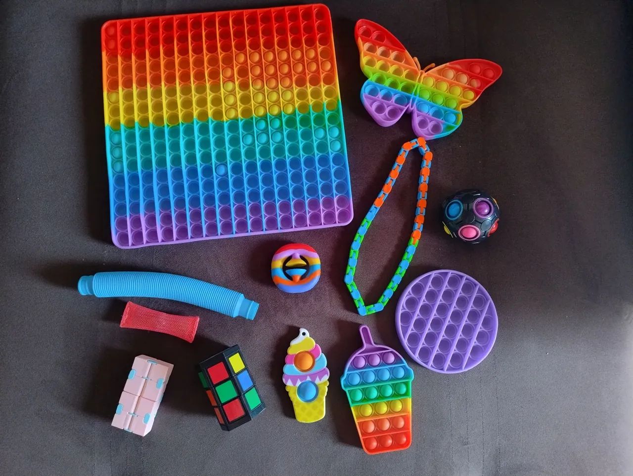 Fidget toys - pop it