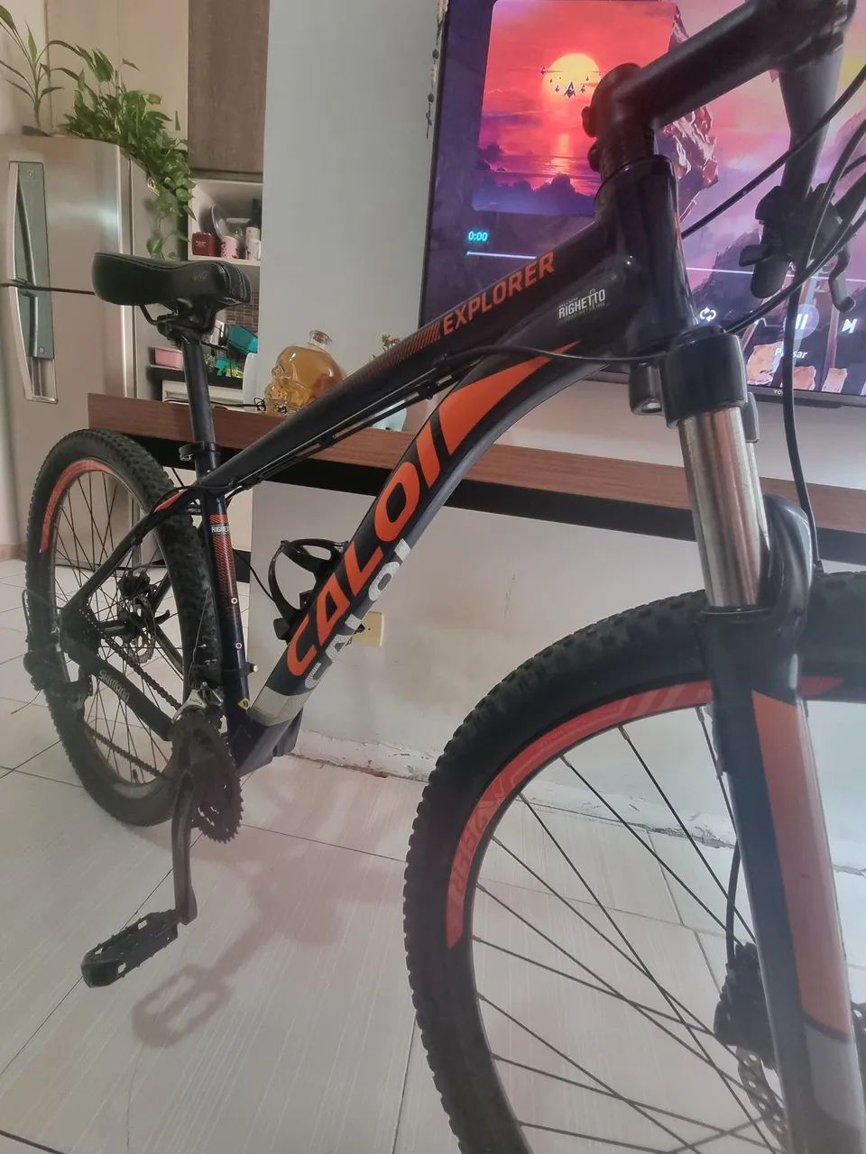 Caloi Explorer aro 29 Freio hidráulico SHIMANO 