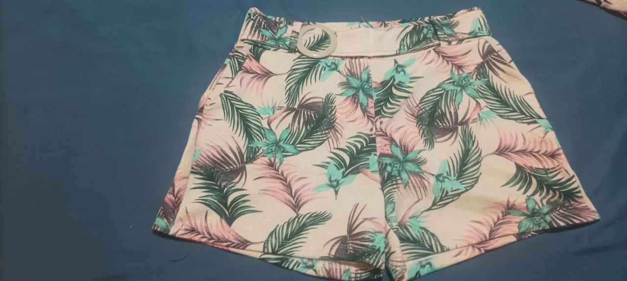 Short feminino floral 4