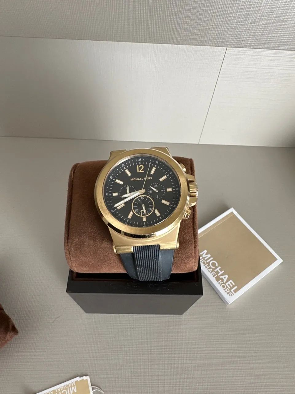 Relógio Michael Kors Dourado - Foto 4