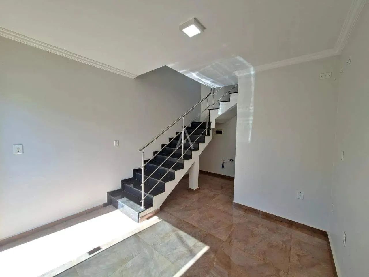 Sala comercial com 50m²para locação no bairro Neva - Foto 4