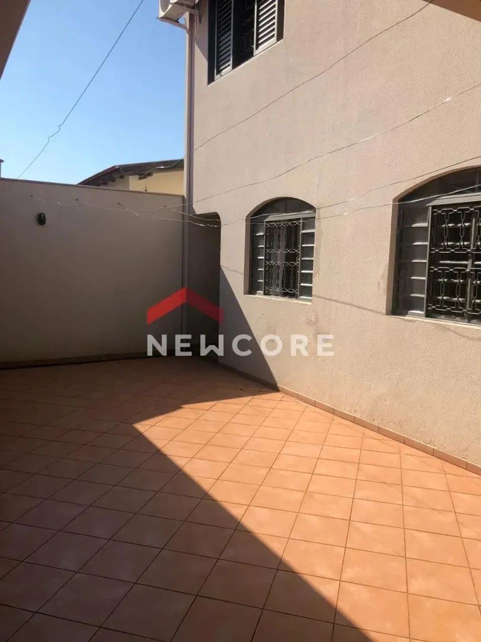 Sobrado em Rua Amaury de Oliveira e Silva - Jardim Tarumã - Londrina/PR - Foto 5