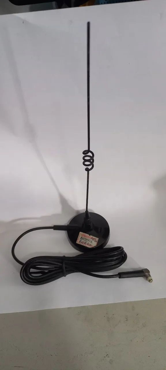 Antena Externa para Celular com Cabo e Conector (rural) veicular.