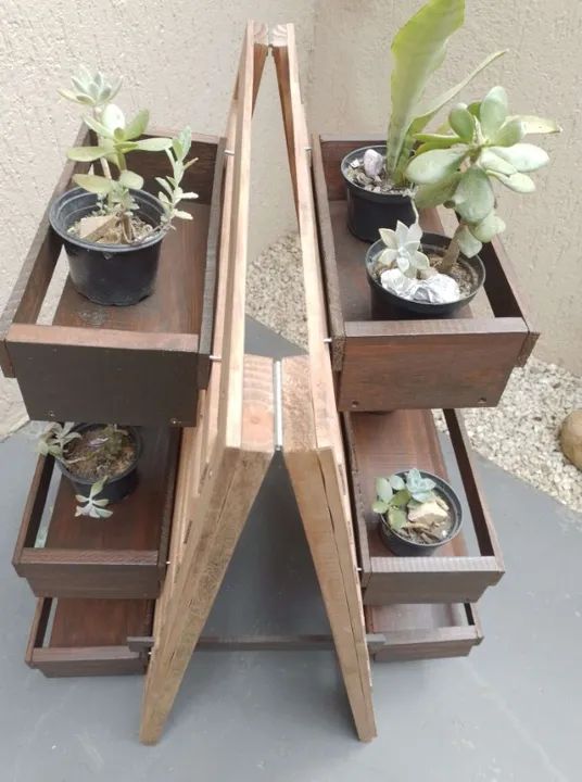 Floreira de madeira tipo cavalete com 6 cachepos rustica - Foto 2