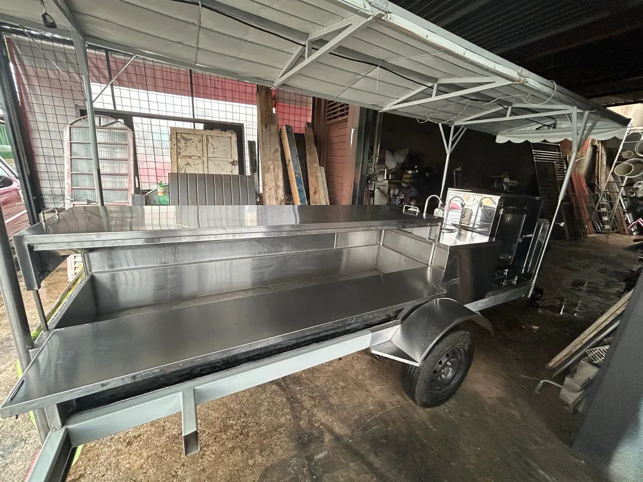 Trailer, restaurante móvel, carrinho de lanche 