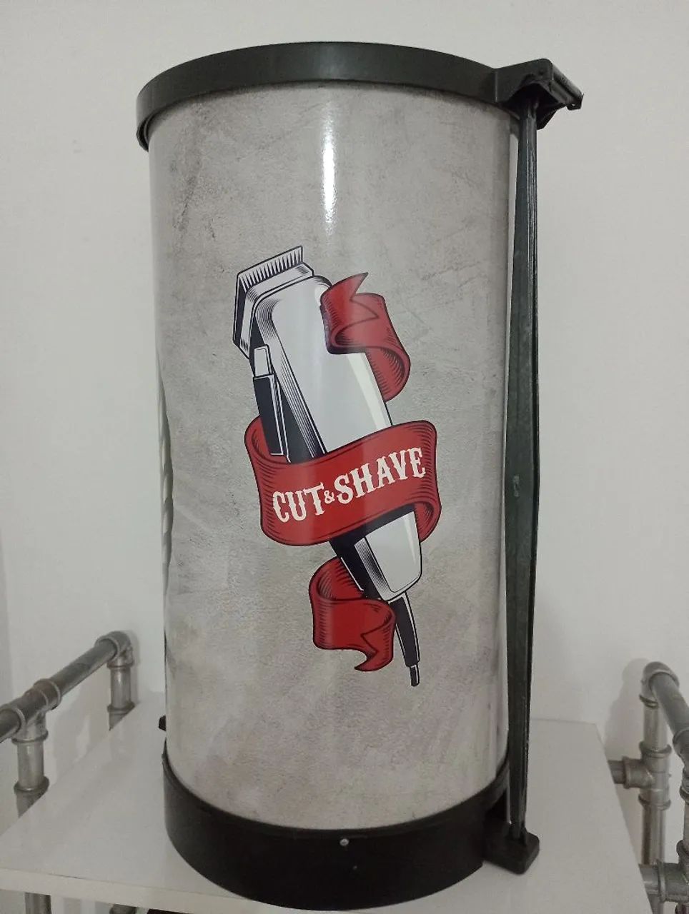 Lixeira para Barbearia - Estilo Rei - Foto 3