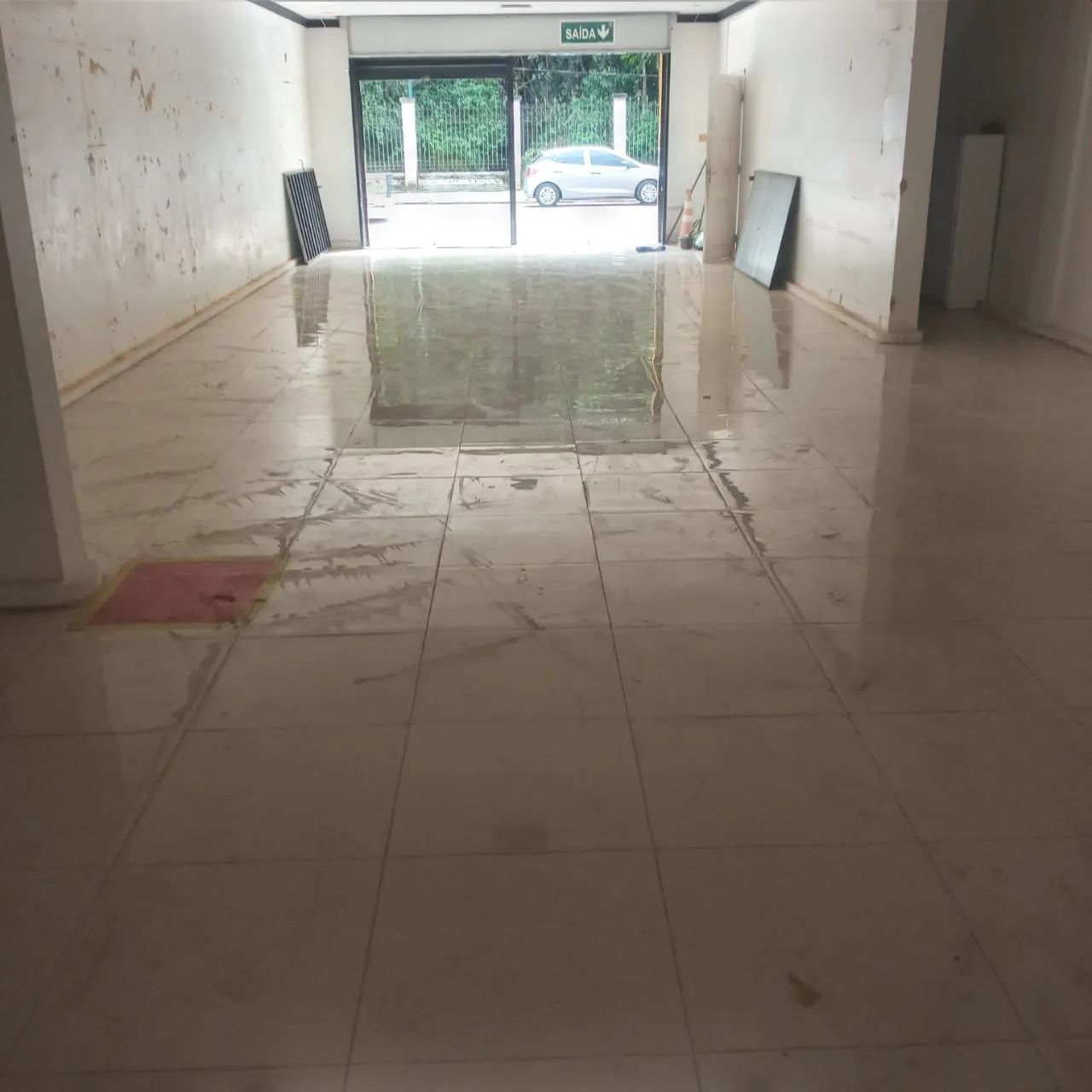 PRÉDIO COMERCIAL 700m² - MARCO - IDEAL PARA EMPRESAS E ESTACIONAMENTO - Foto 5
