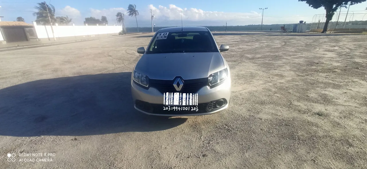 Vendo Lindo Sandero ( carro de mulher)!