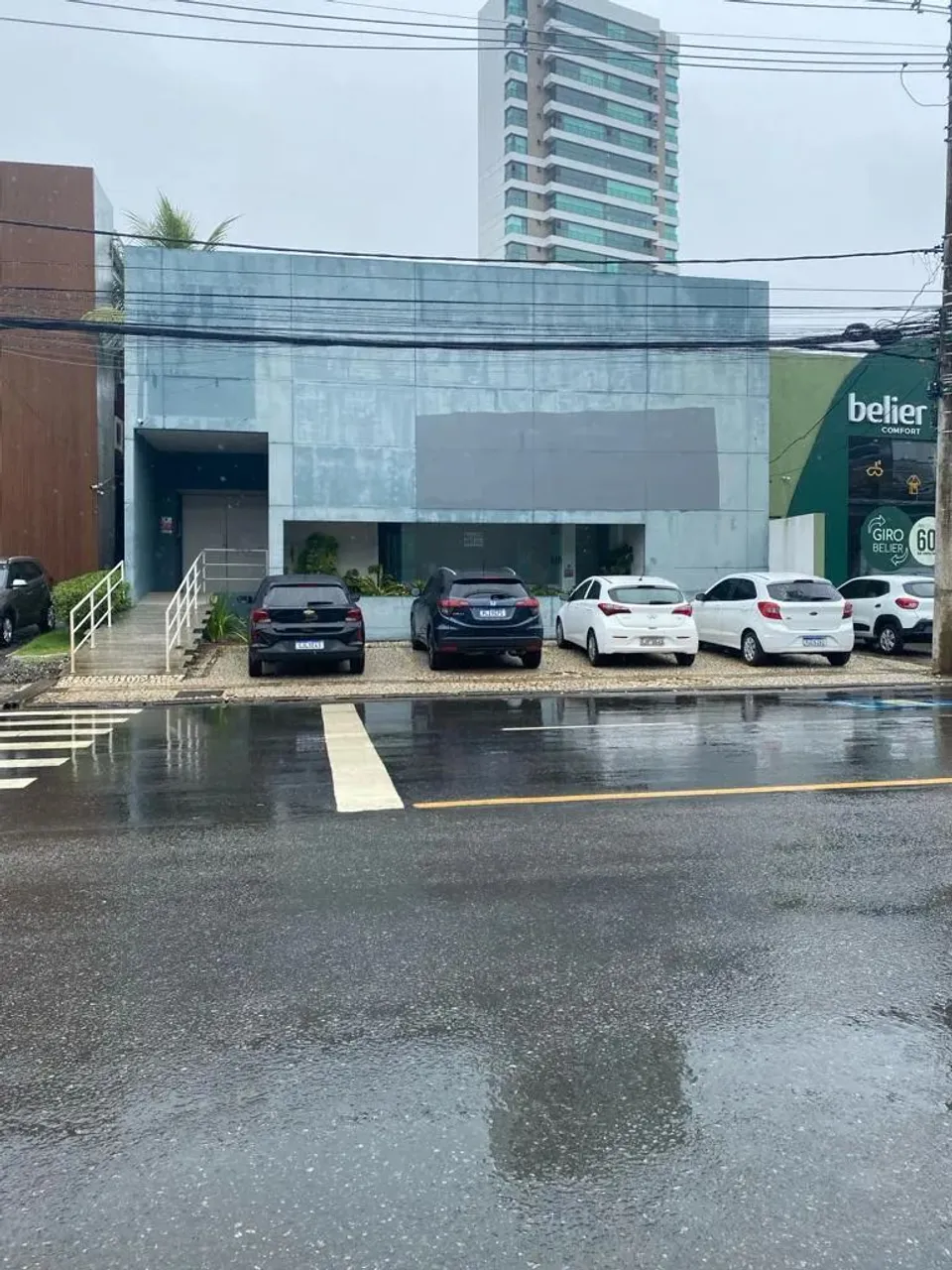 casa 420m2 Alameda das Espatodias no Caminho das Árvores.