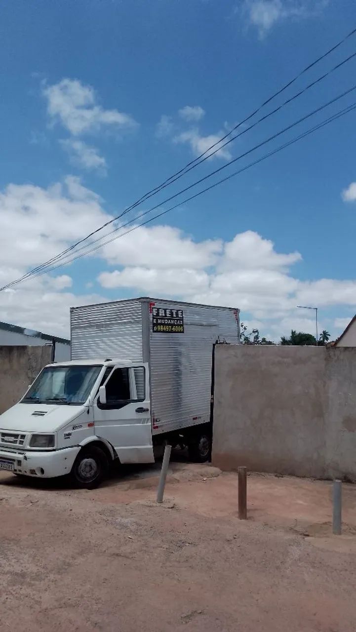 Mudanças frete e montagem de móveis 