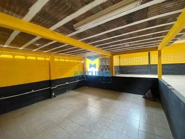 Alugue em Prazeres, Galpão com 520m² + doca e pátio de 650m². 100m da Br-101 - Foto 12