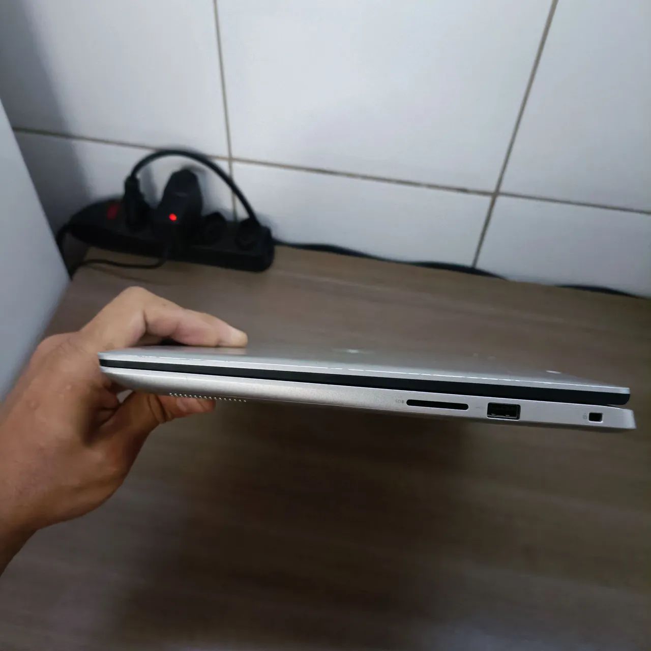 Notebook Dell i5 8ªger 16Gb ram Geforce Mx130 2Gb 480Gb SSD  - Foto 4