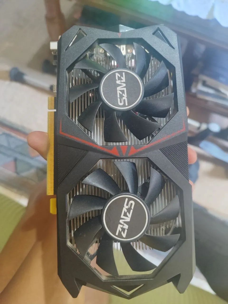 Placa de Vídeo GTX 960 4g pouco usada.