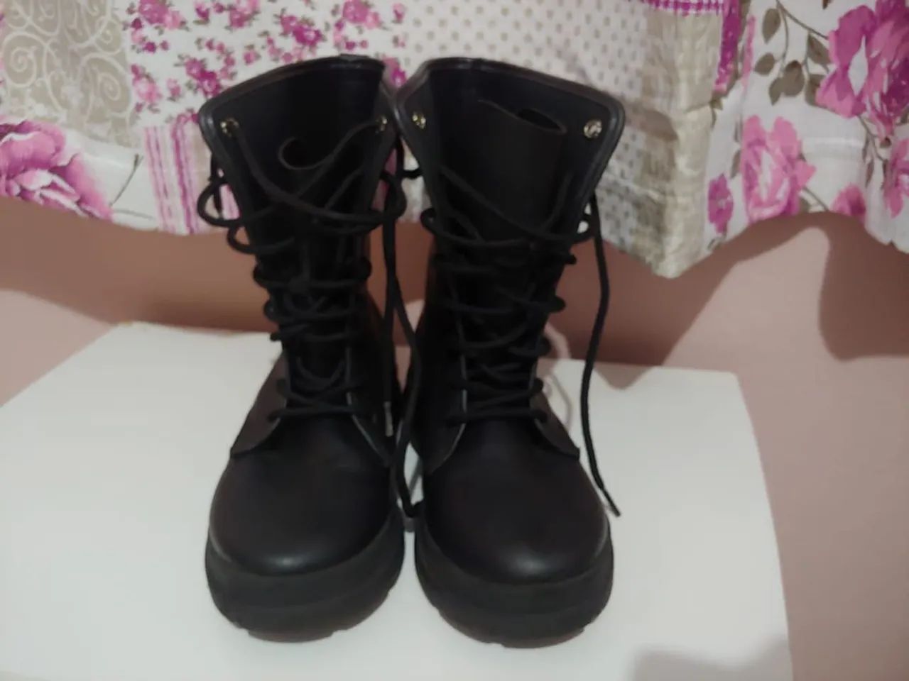 Bota infantil da kidy ( não entrego. Buscar no bairro Bonsucesso Barreiro)