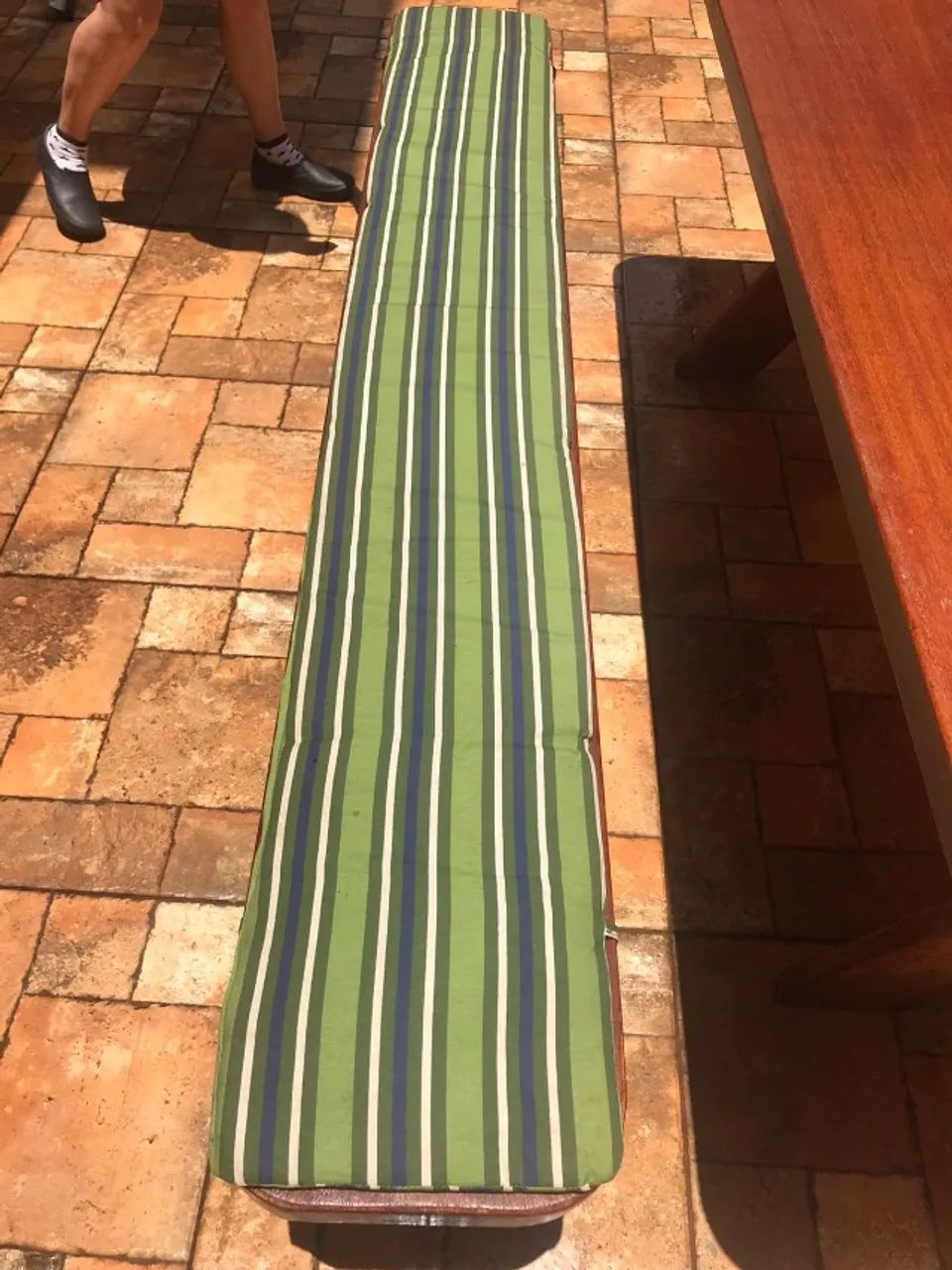 Mesa de angelim com bancos - área de churrasco - Foto 4