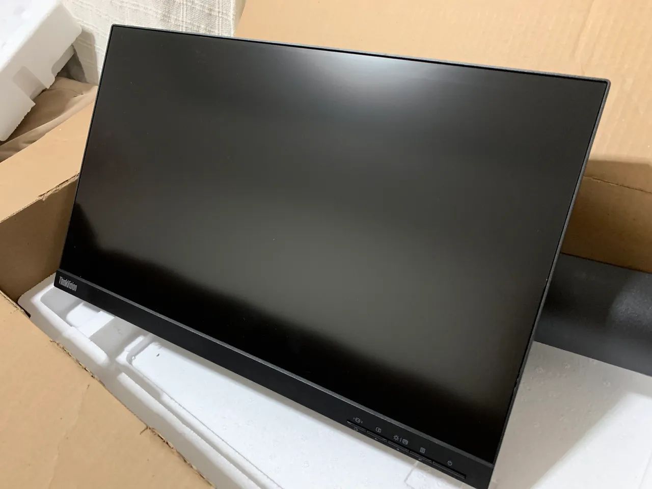 Monitor 21,5 polegadas ThinkVision - Novo na Caixa - Foto 3