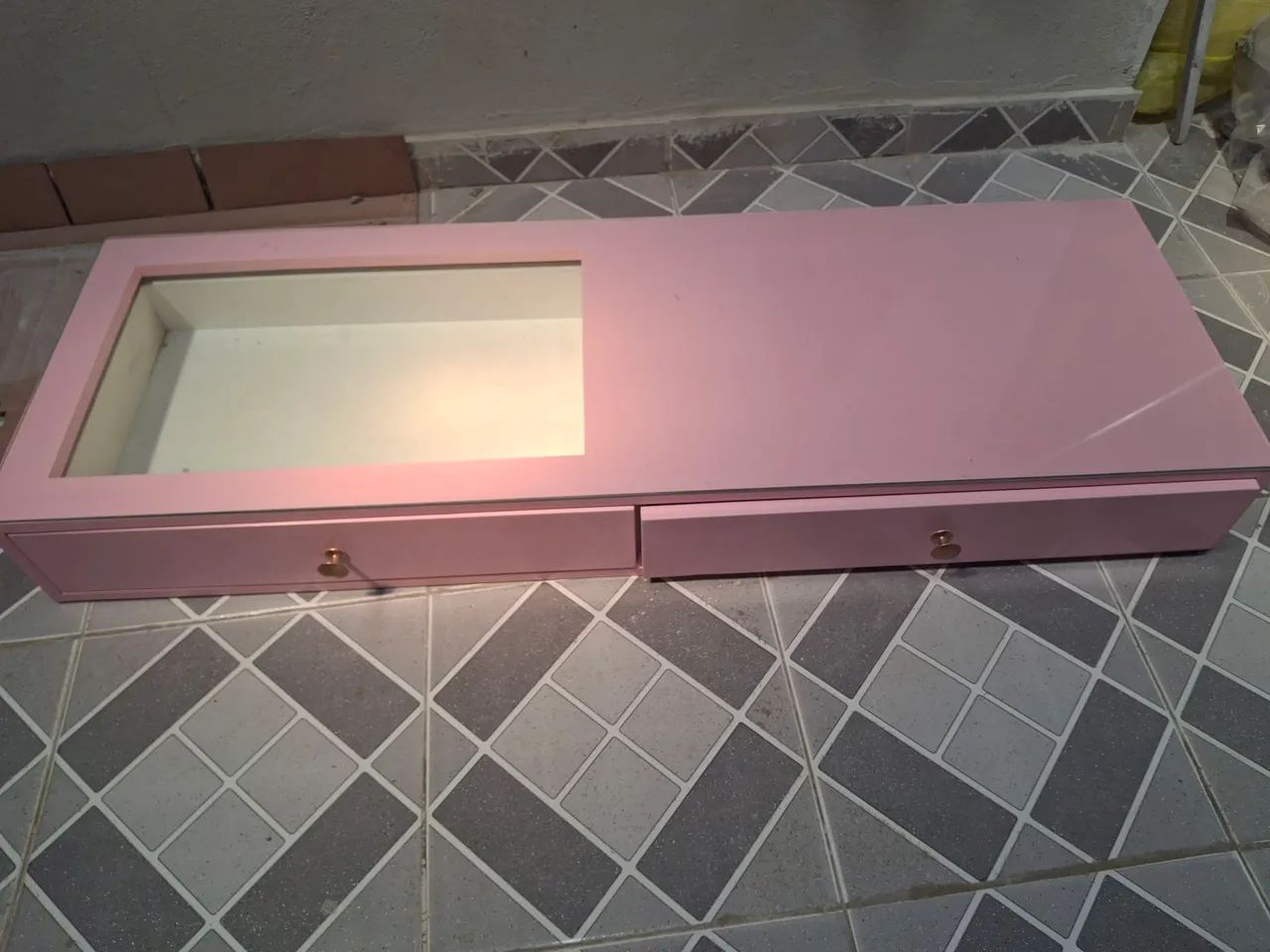 Penteadeira Rosa com Gavetas e Espelho - Foto 2